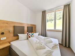 Majestic Apartment in Klosterle With Sauna on the Arlberg Met Terras