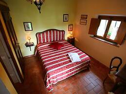 Beautiful Holiday Home With View Over Cortona in Beautiful Surrounding