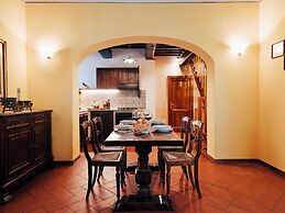 Beautiful Holiday Home With View Over Cortona in Beautiful Surrounding