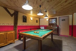 Tranquil Apartment in Sensenruth With Barbecue