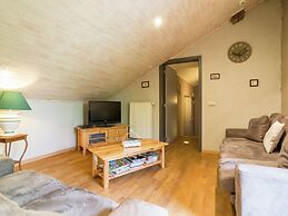 Tranquil Apartment in Sensenruth With Barbecue