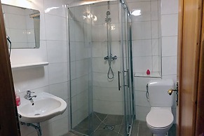 Beautiful Apartment in Gortipohl With Garden