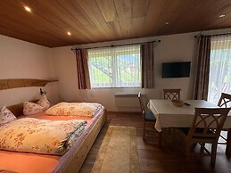 Beautiful Apartment in Gortipohl With Garden