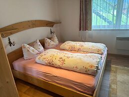 Beautiful Apartment in Gortipohl With Garden