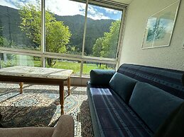 Beautiful Apartment in Gortipohl With Garden