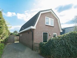 Nice House With Large Garden, in Noordwijk and Near the sea