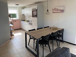 Nice House With Large Garden, in Noordwijk and Near the sea