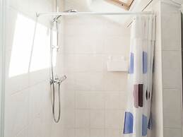 Nice House With Large Garden, in Noordwijk and Near the sea