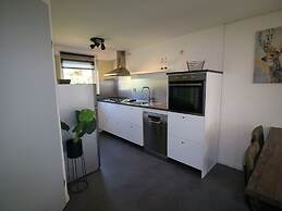 Nice House With Large Garden, in Noordwijk and Near the sea