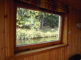 Cozy Boat in Merkem Near Lake