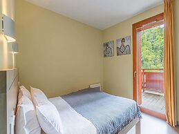Modern Studio With a Dishwasher in the Center of Vaujany