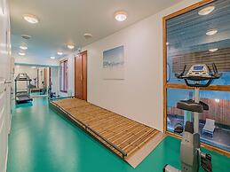 Modern Studio With a Dishwasher in the Center of Vaujany