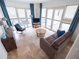 Luxury Apartment in a Residence Right on the Boulevard and the Beach