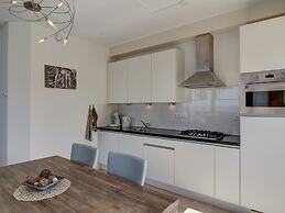 Luxury Apartment in a Residence Right on the Boulevard and the Beach