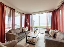 Luxury Apartment in a Residence Right on the Boulevard and the Beach