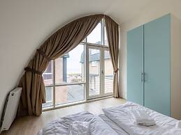 Luxury Apartment in a Residence Right on the Boulevard and the Beach