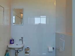 Luxury Apartment in a Residence Right on the Boulevard and the Beach