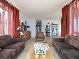 Luxury Apartment in a Residence Right on the Boulevard and the Beach