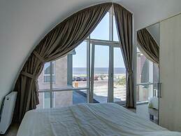 Luxury Apartment in a Residence Right on the Boulevard and the Beach