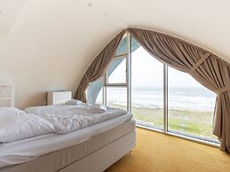 Luxury Apartment in a Residence Right on the Boulevard and the Beach