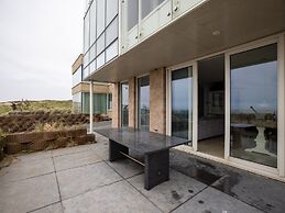 Luxury Apartment in a Residence Right on the Boulevard and the Beach