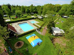 Beautiful House With Sandy Beach, Near Giethoorn