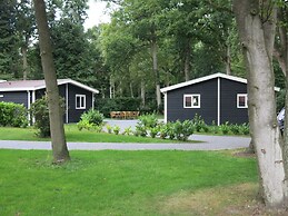 Beautiful House With Sandy Beach, Near Giethoorn