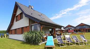 Holiday House, Sauna, Whirlpool, Mielenko