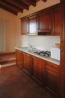 Apartment in Lazise With Communal Pool