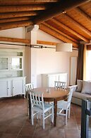 Apartment in Lazise With Communal Pool