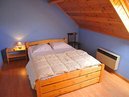 Modern Holiday Home in Somme-leuze With Garden