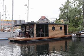 Houseboat Leni, Flensburg
