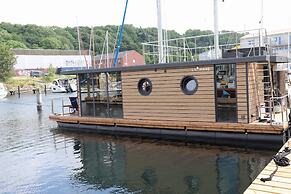 Houseboat Leni, Flensburg