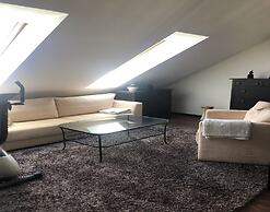 Comfortable Holiday Home on Lake Jamno, Podamirowo