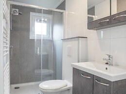 Dreamy Chalet With a Covered Terrace, Close to Nature