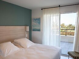 Apartment on Residence Horizon Golf in St. Cyprien