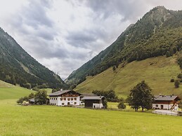 Apartment in Fusch an der Glocknerstrasse in Nature