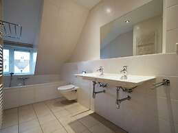 Detached Holiday Home With Dishwasher Located on Texel