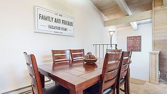 Mountain Chateau Retreat Desirable Resort 4 BDR