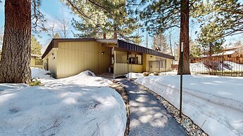 Mountain Chateau Retreat Desirable Resort 4 BDR