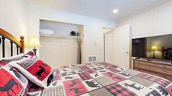 Mountain Chateau Retreat Desirable Resort 4 BDR