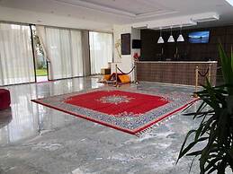 Hotel Hariz Son
