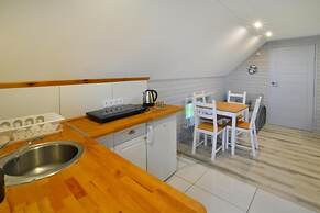 Holiday Apartment, Jezierzany