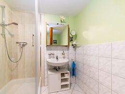 Budget-wohnung in Grundshagen mit Gartensitzplatz