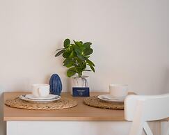 A Comfortable Apartment With a Garden for 2 People, Pobierowo