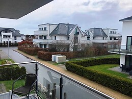 Apartment House Calmsailing, Borgerende