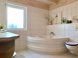 Lovely Holiday Home in Dummer Near Lake