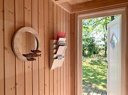 Lovely Holiday Home in Dummer Near Lake
