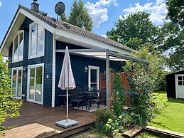 Lovely Holiday Home in Dummer Near Lake
