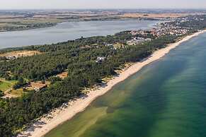 Apartment With a Terrace in Mielno